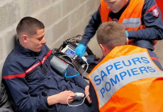 WhatsApp Image 2024-03-04 à 19.27.30 80794081